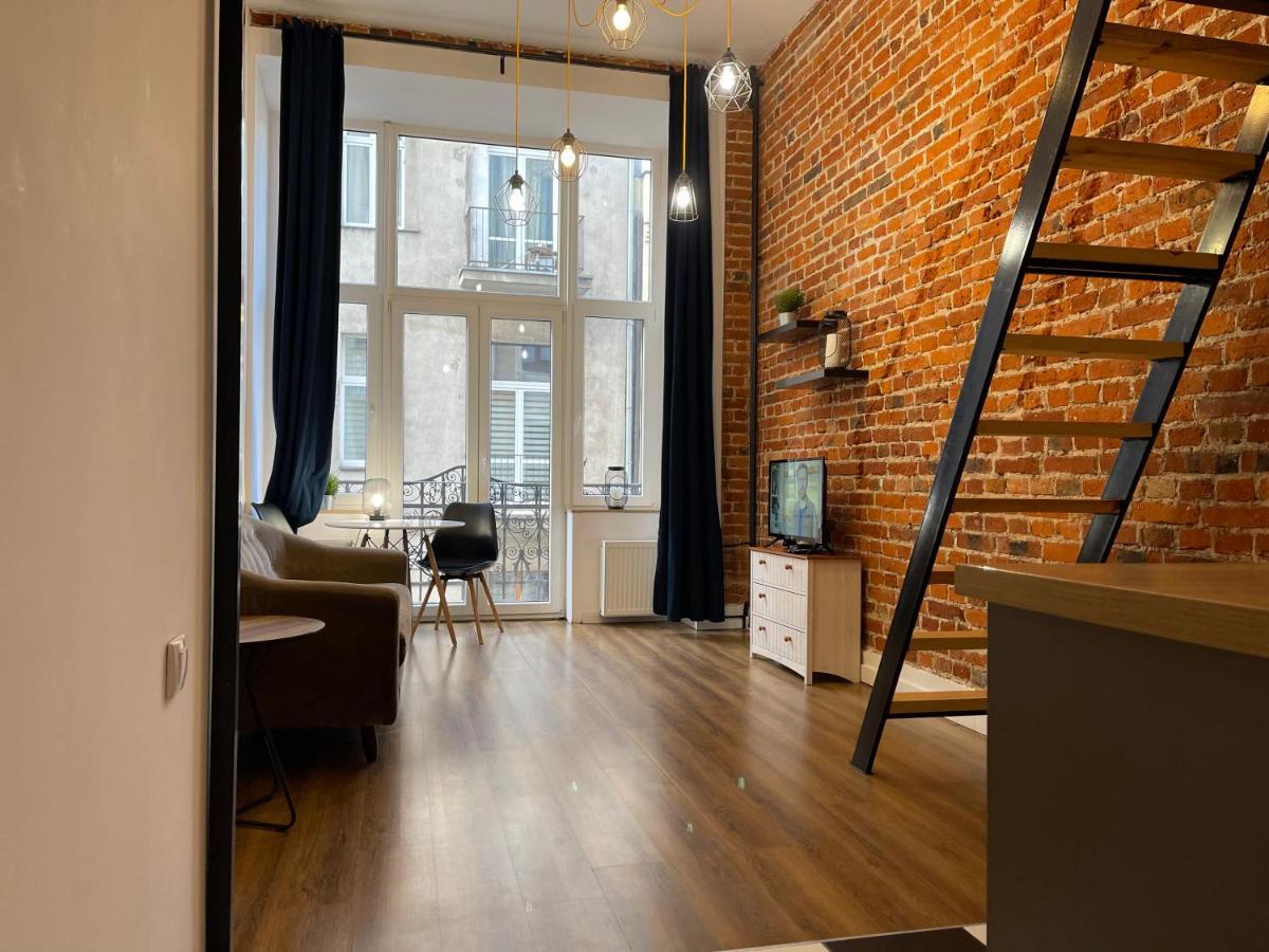 Urokliwy Loft W Ncl Kamienica Vabank Nr 18 Daire Łódź Dış mekan fotoğraf